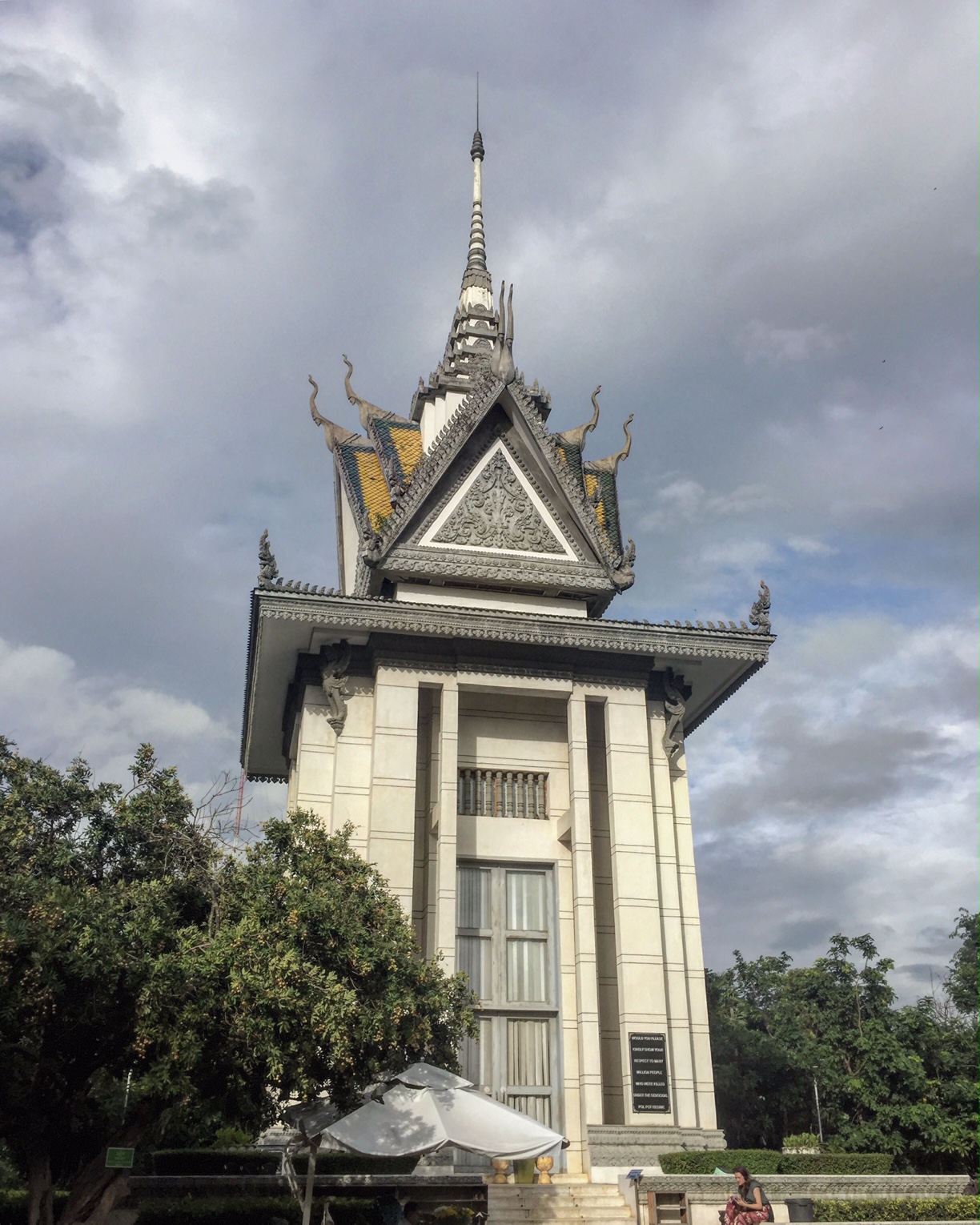 things to do in phnom penh