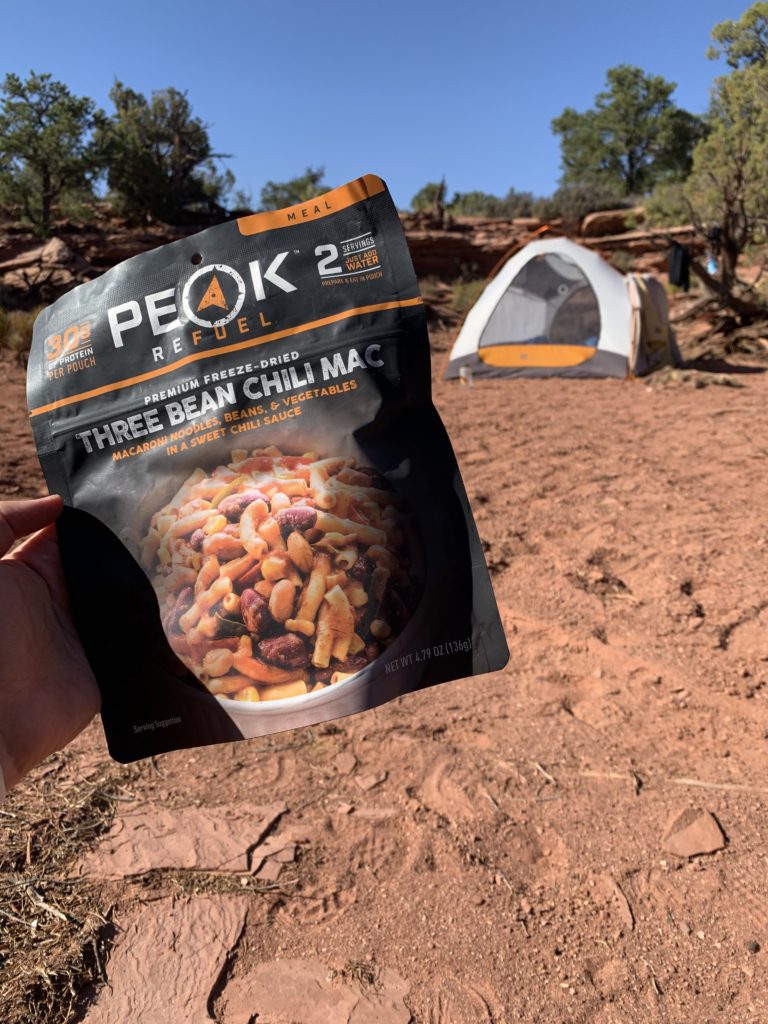 peak refuel three bean chili mac review 